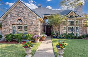 9812 Canyon Crest Circle