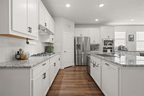 225 Fulton Street - Photo 6