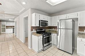 1300 Tierra Calle - Photo 12