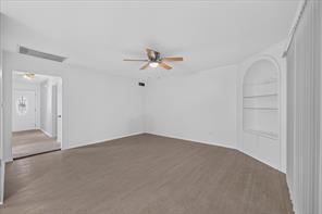 1919 Yucca Drive - Photo 10