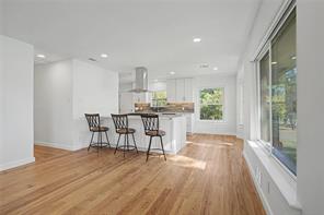 103 S Plymouth Road - Photo 3