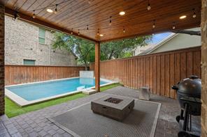 9424 Monteleon Court - Photo 23