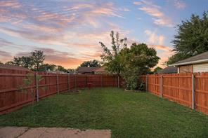 2001 Village Creek Drive - Photo 29