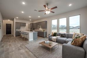 1472 Lady Bird Road - Photo 4