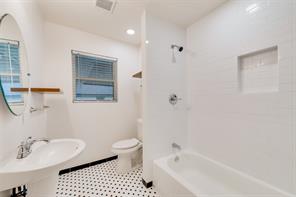 2643 San Medina Avenue - Photo 13