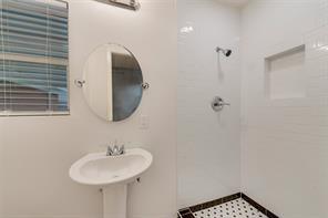 2643 San Medina Avenue - Photo 17
