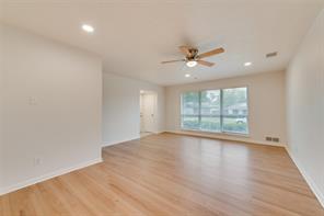 2643 San Medina Avenue - Photo 5