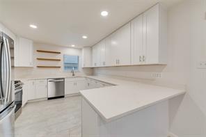 2643 San Medina Avenue - Photo 8