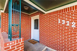 1312 W 3rd Street - Photo 6