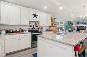 422 Travis Drive - Photo 6